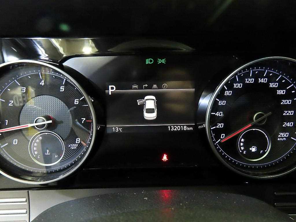 HYUNDAI Grandeur - Vista 9