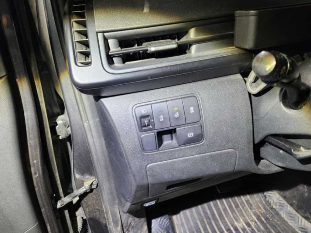 HYUNDAI Staria 2022 Gris - Importación desde Corea - HF Imports Iquique - Foto 15