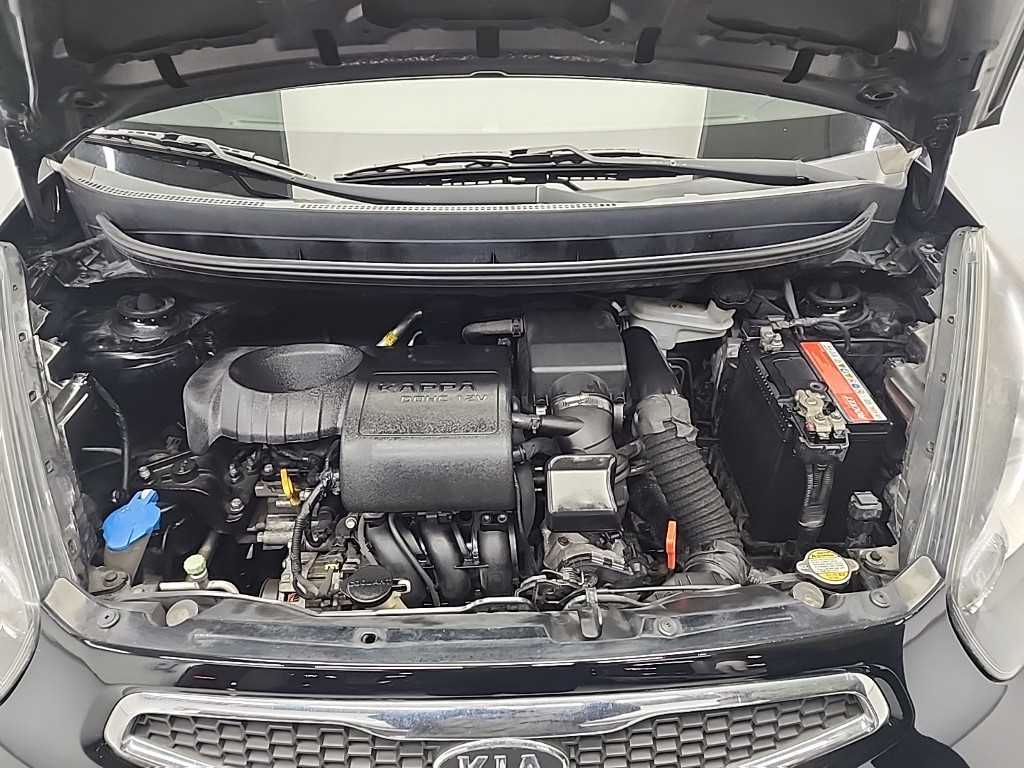 KIA Morning - Vista 5
