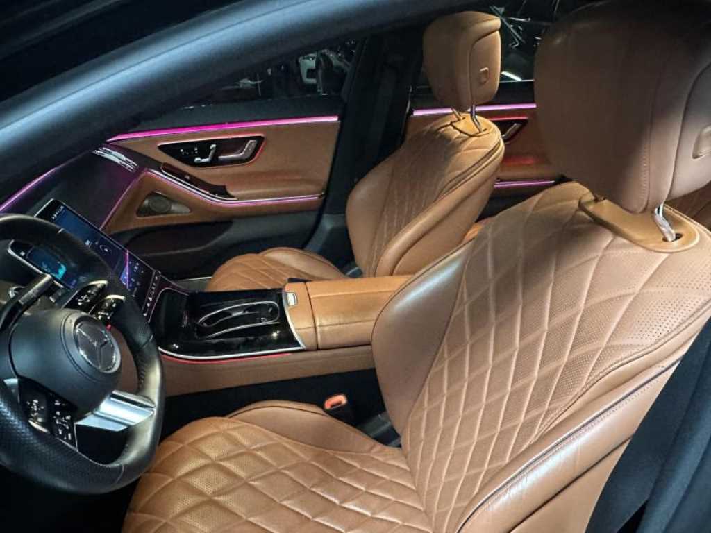 Mercedes Benz S Class - Vista 12