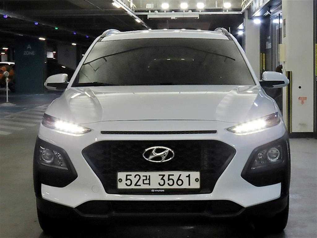 HYUNDAI Kona - Vista 2