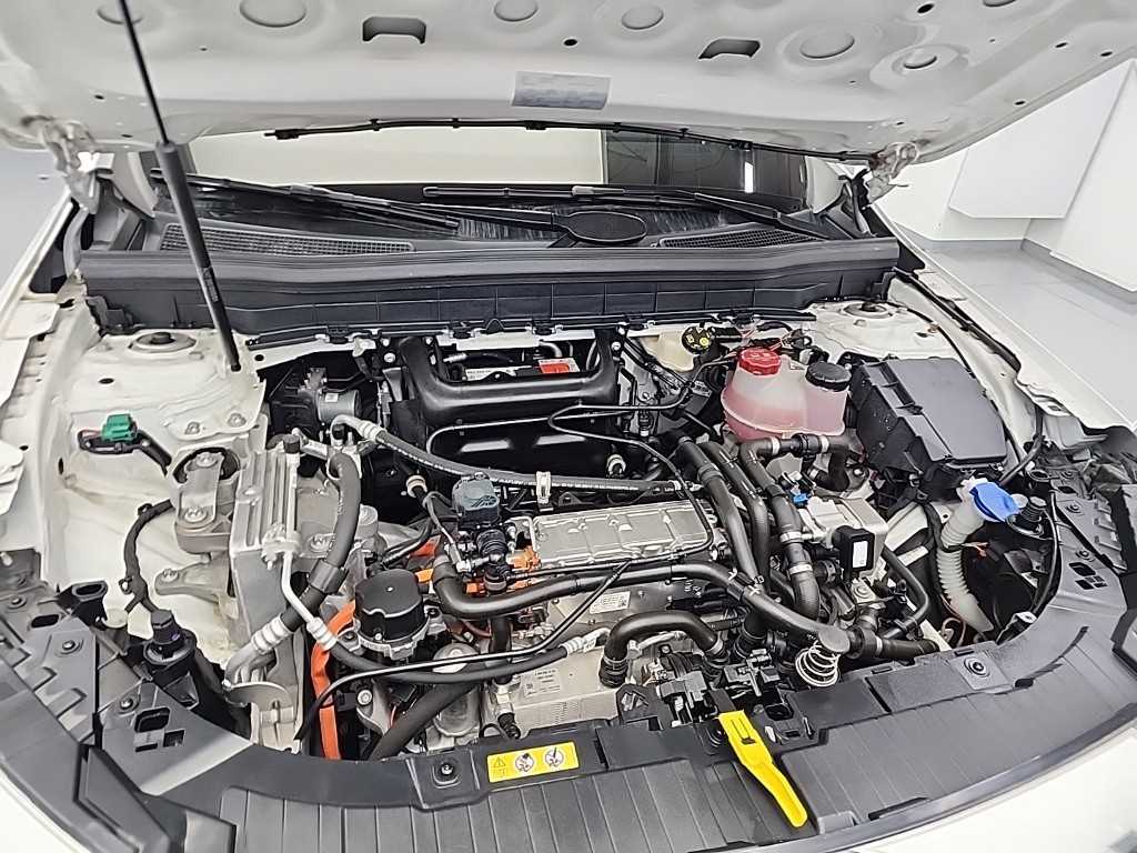 Mercedes Benz EQB - Vista 5