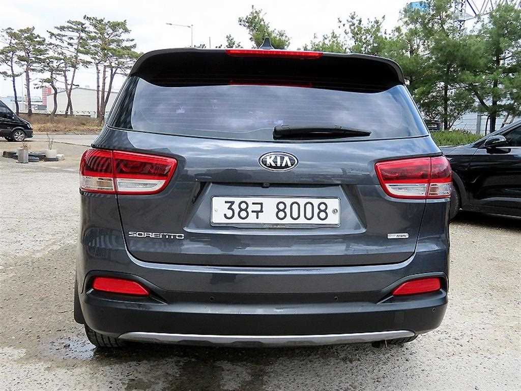 KIA Sorento - Vista 4