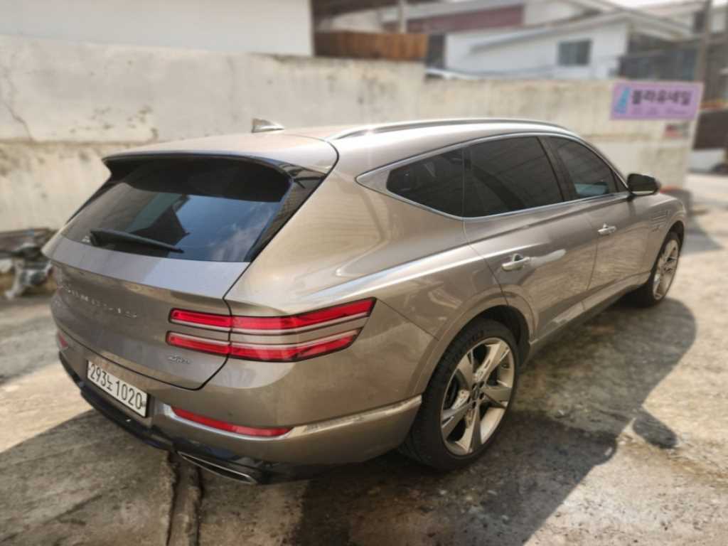 Genesis GV80 - Vista 4