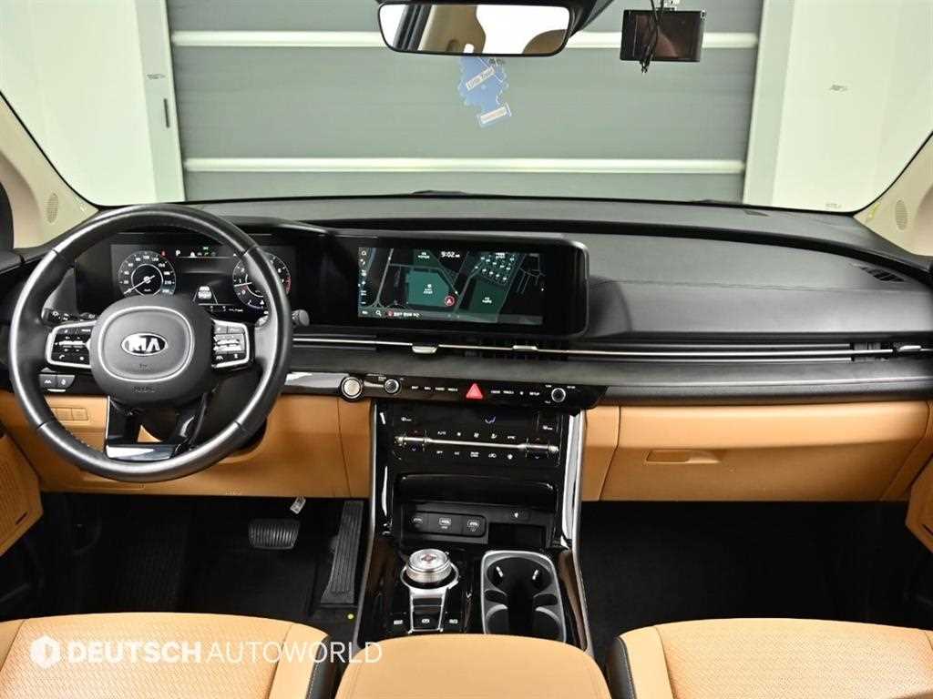 KIA Carnival - Vista 7