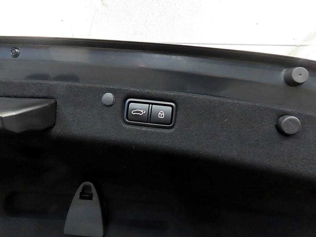 HYUNDAI Grandeur 2019 Gris - Importación desde Corea - HF Imports Iquique - Foto 17