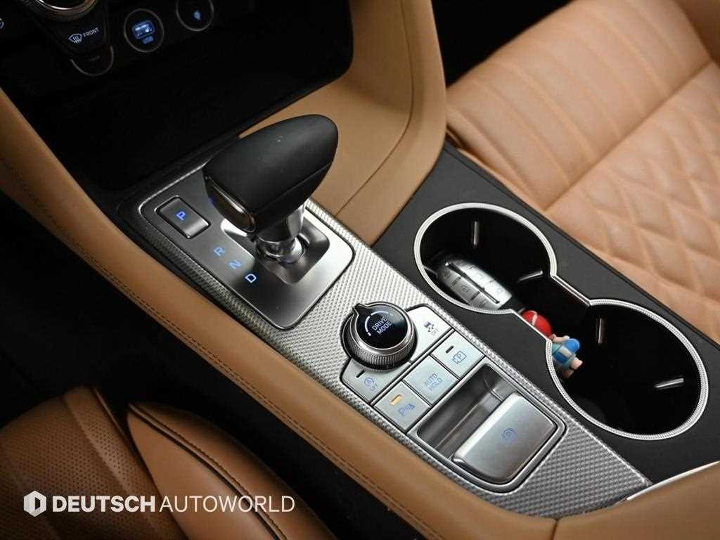 Genesis G70 - Vista 9