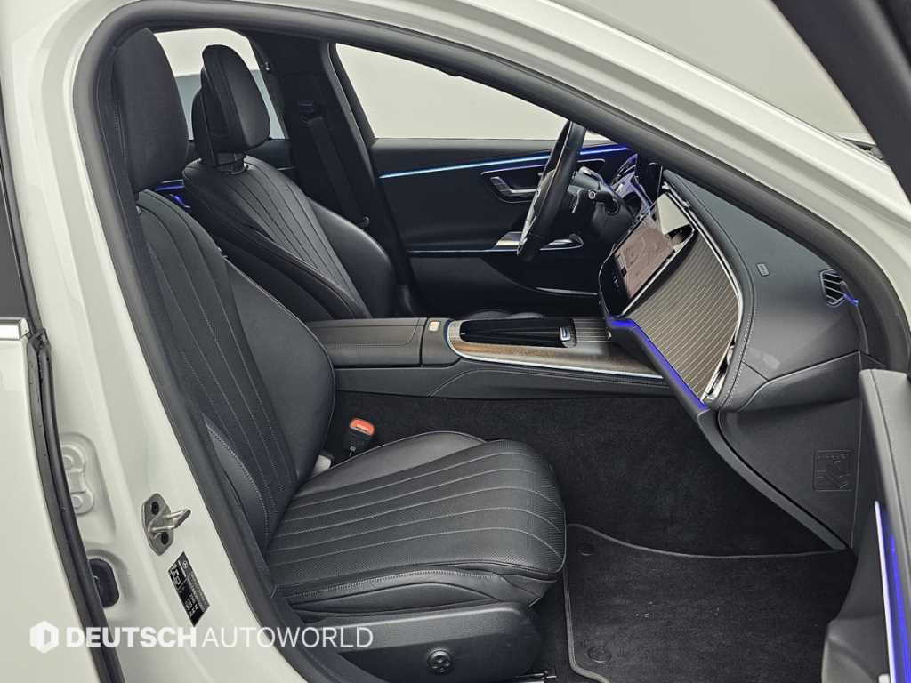 Mercedes Benz E class - Vista 10