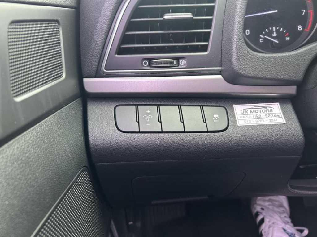 HYUNDAI Avante 2018 - Importación desde Corea - HF Imports Iquique - Foto 13