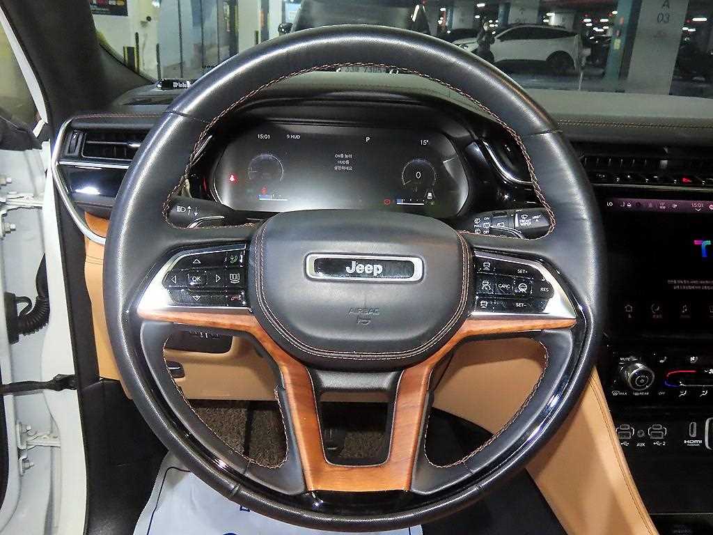 Jeep Cherokee - Vista 8