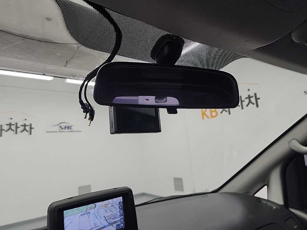 HYUNDAI Starex 2018 Gris - Importación desde Corea - HF Imports Iquique - Foto 15