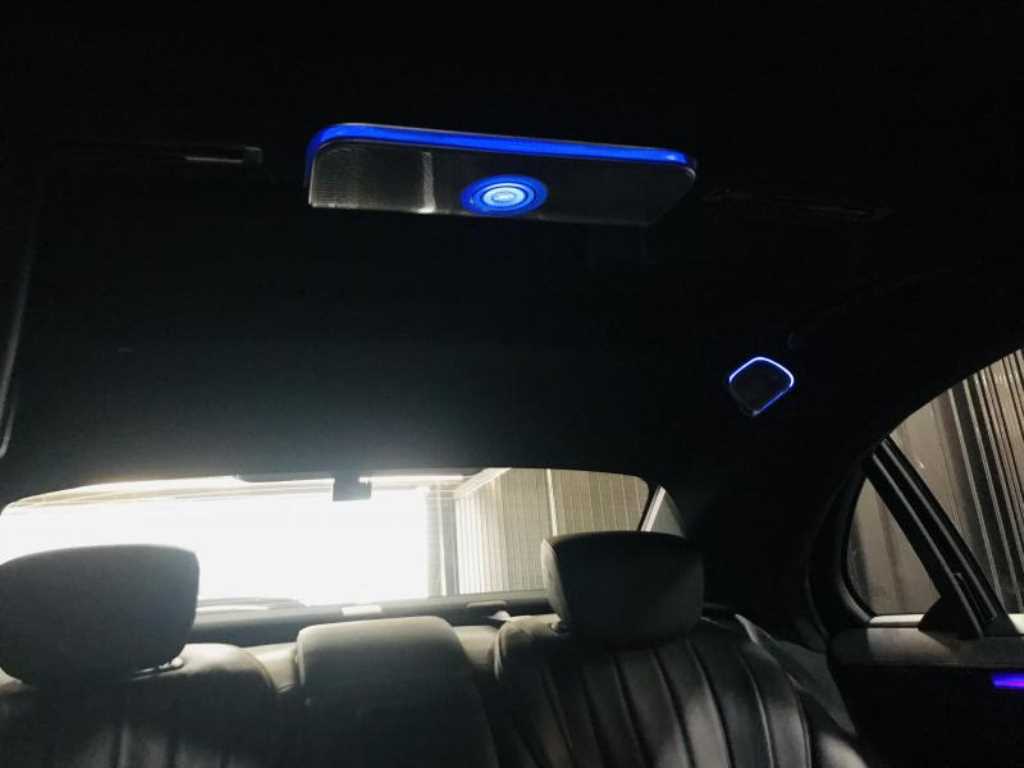 Mercedes Benz S Class - Vista 4