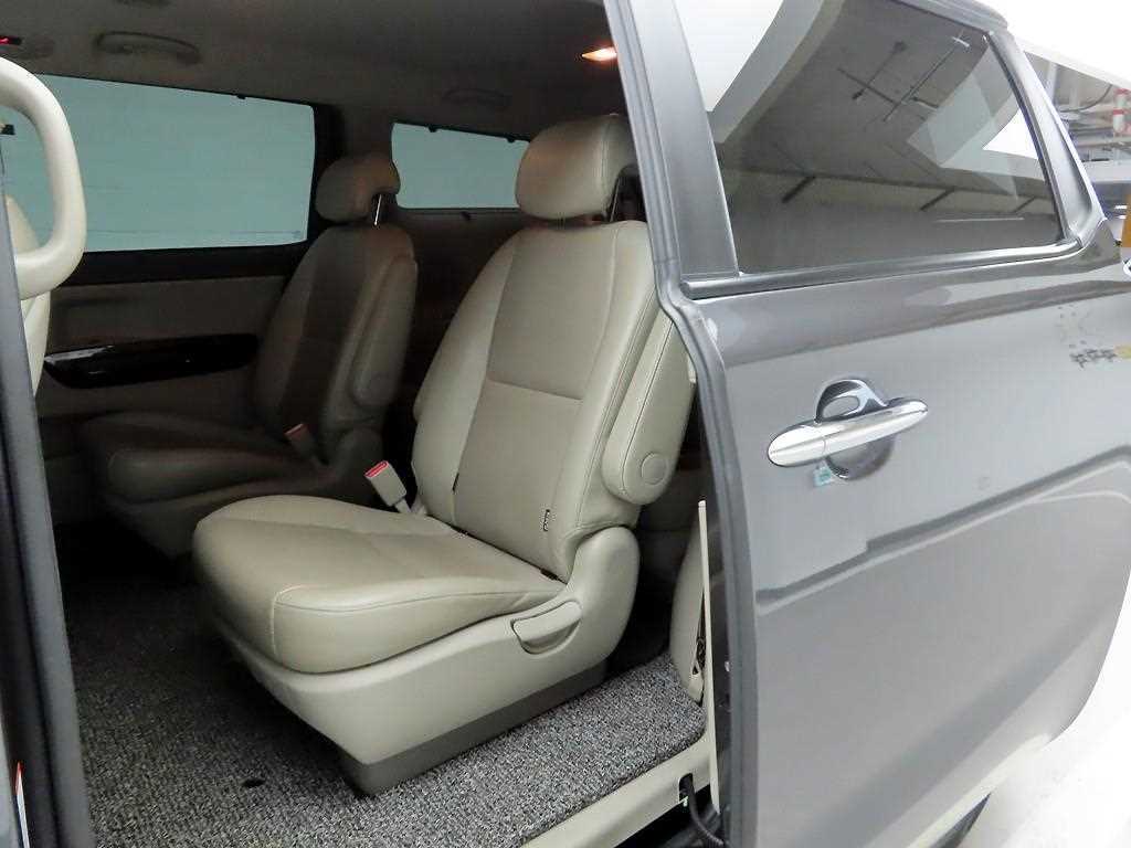 KIA Carnival 2016 Gris - Importación desde Corea - HF Imports Iquique - Foto 14