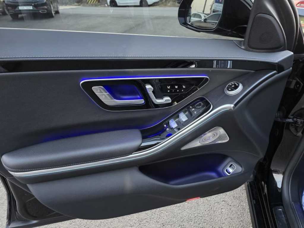 Mercedes Benz S Class 2022 Negro - Importación desde Corea - HF Imports Iquique - Foto 13