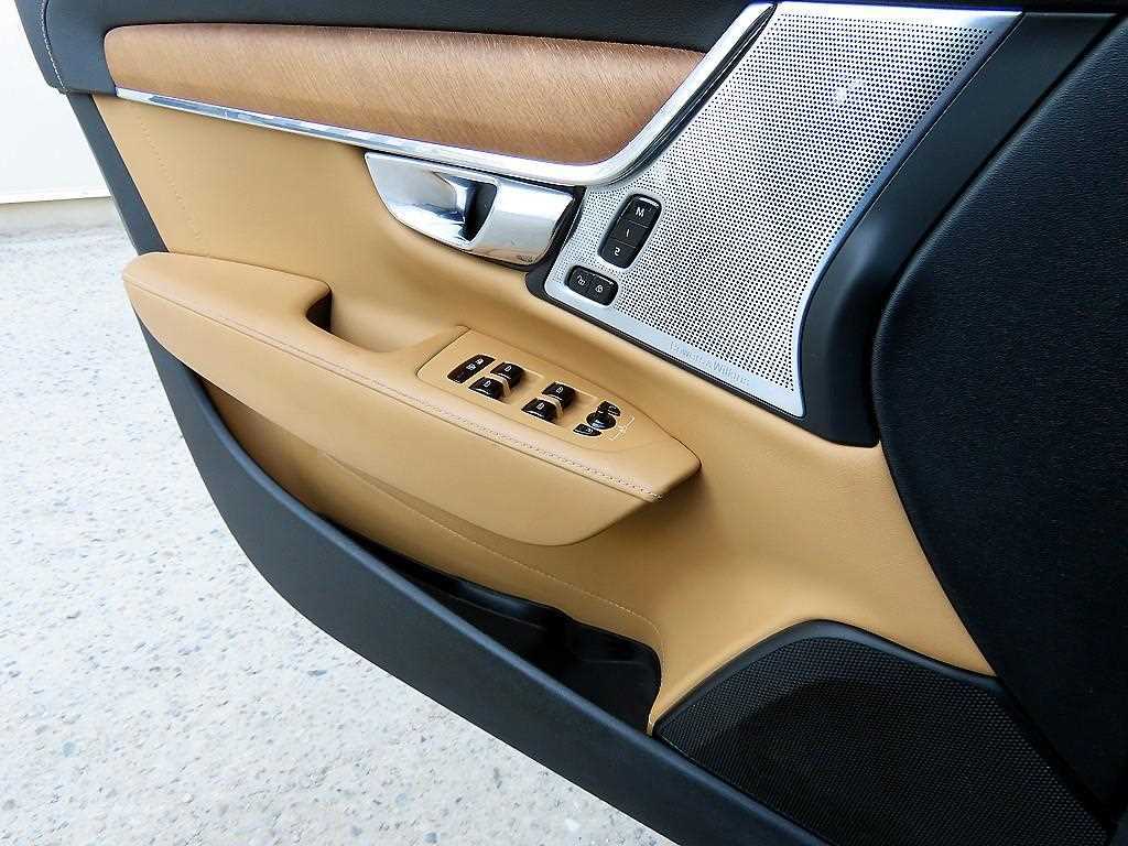 Volvo S90 - Vista 12