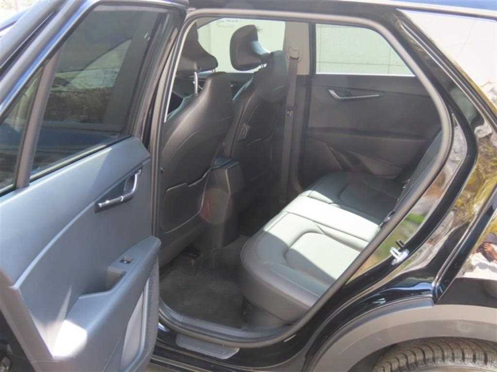 KIA Niro 2024 Negro - Importación desde Corea - HF Imports Iquique - Foto 14