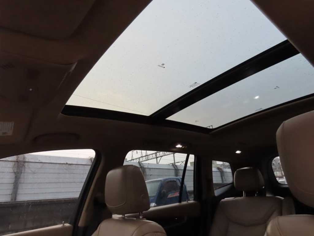 Cadillac XT6 2023 Negro - Importación desde Corea - HF Imports Iquique - Foto 17