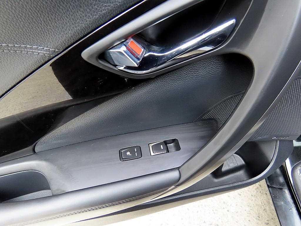 HYUNDAI Grandeur 2015 Negro - Importación desde Corea - HF Imports Iquique - Foto 16