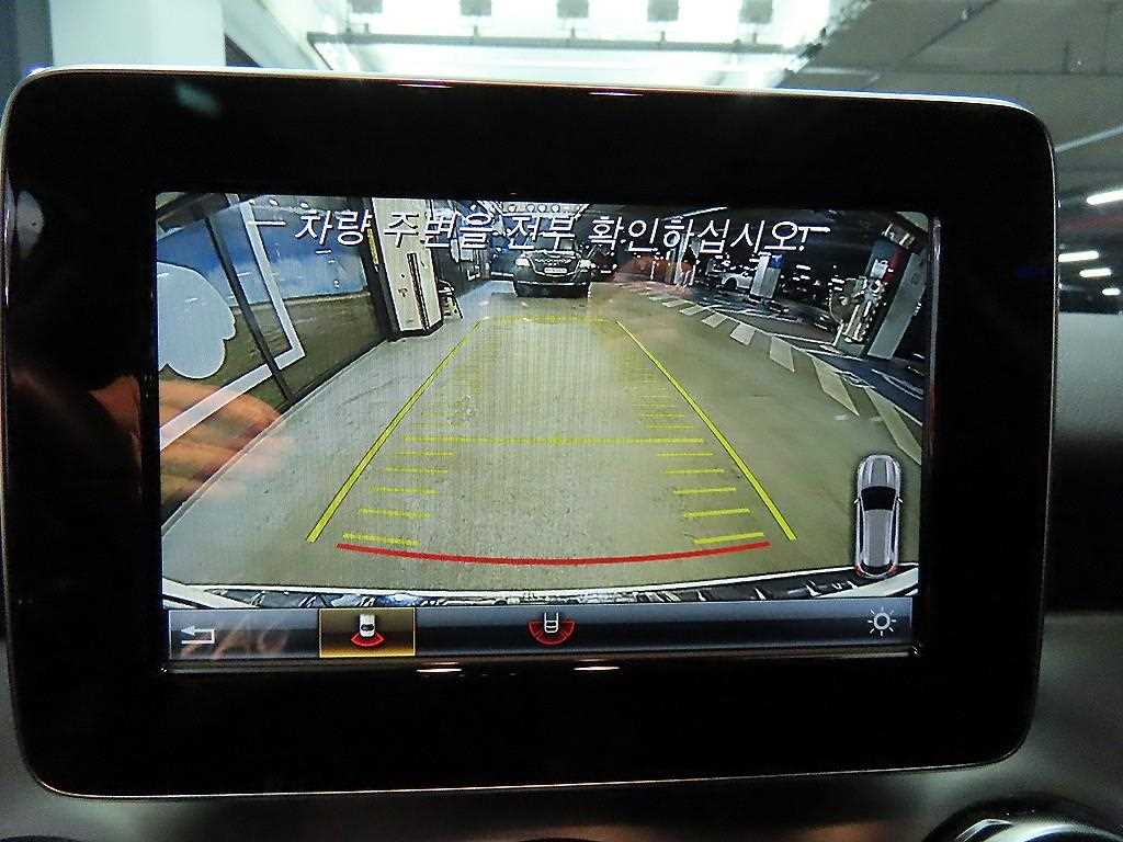 Mercedes Benz GLA Class 2019 Blanco - Importación desde Corea - HF Imports Iquique - Foto 13