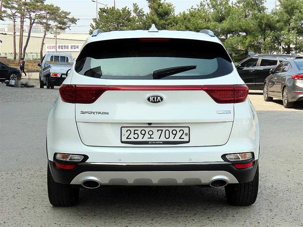KIA Sportage - Vista 4