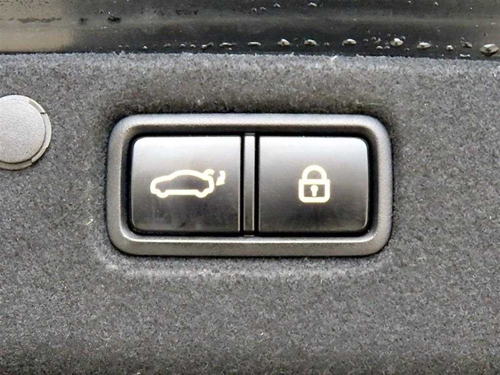 HYUNDAI Grandeur 2019 Negro - Importación desde Corea - HF Imports Iquique - Foto 17