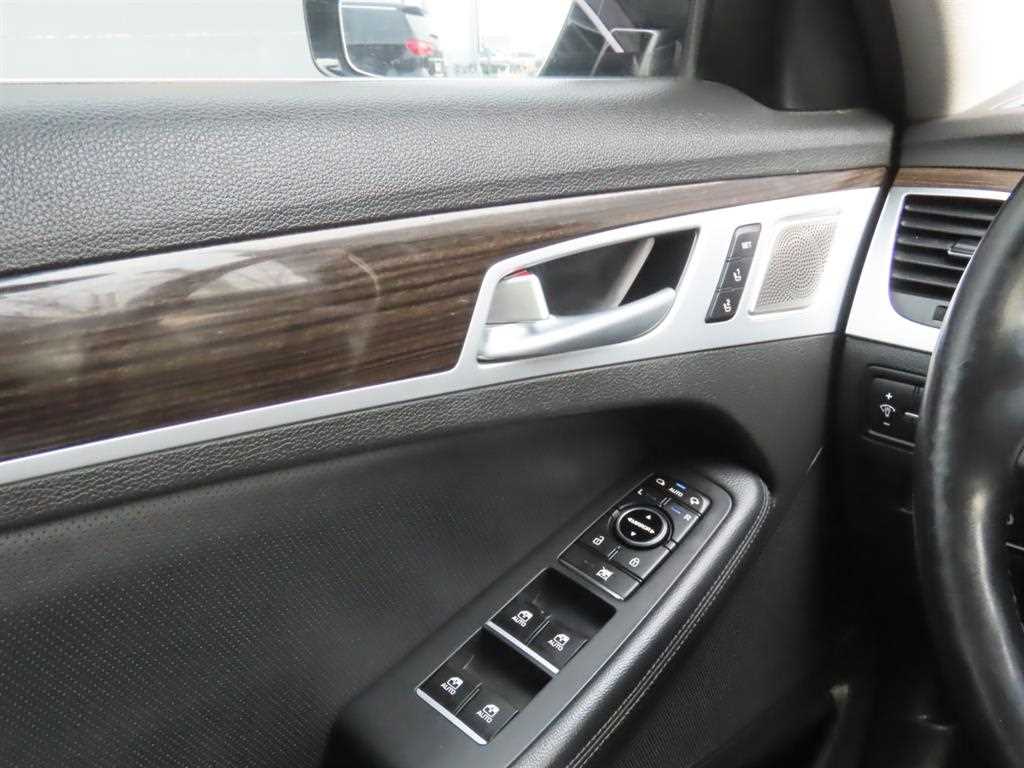 Genesis G80 2018 Negro - Importación desde Corea - HF Imports Iquique - Foto 16