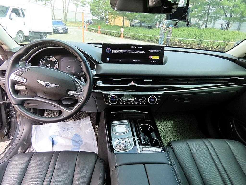 Genesis G80 - Vista 7