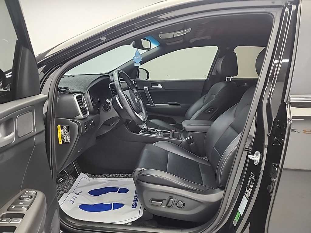 KIA Sportage - Vista 11