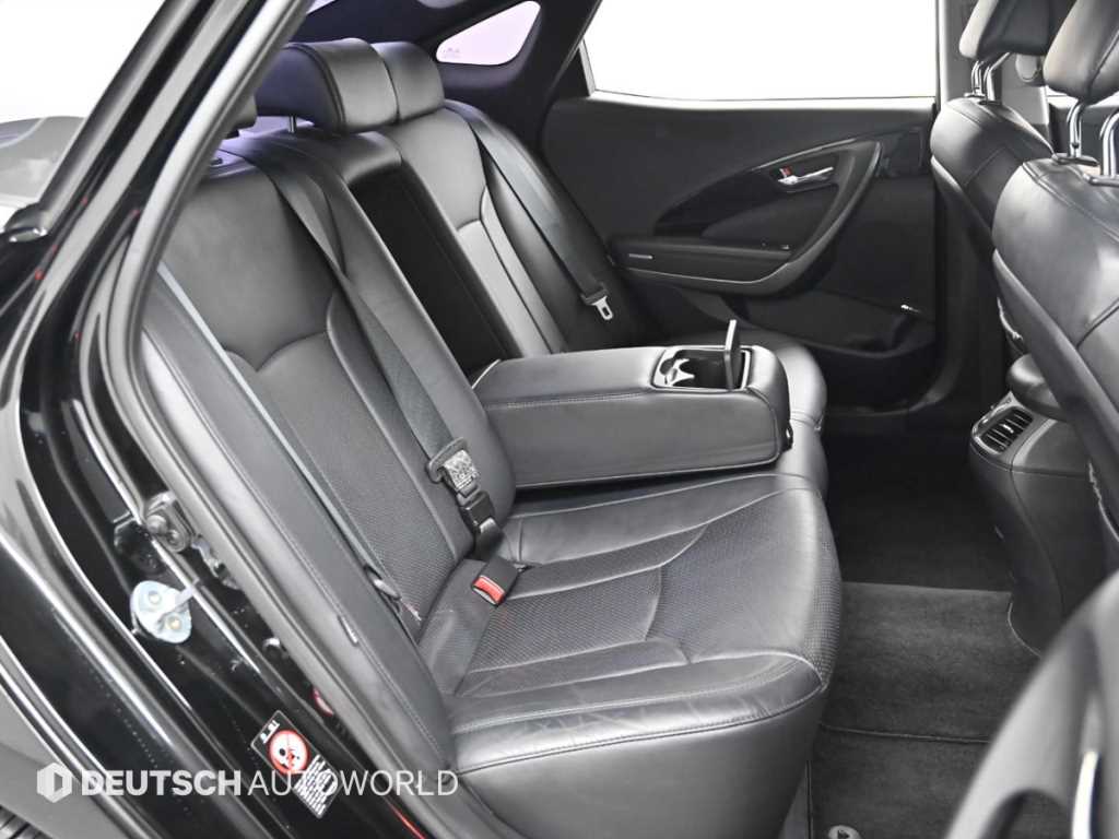 HYUNDAI Grandeur - Vista 12