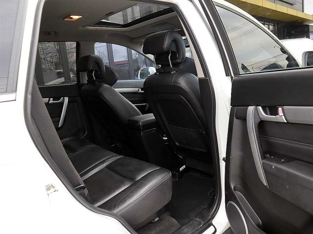 Chevrolet Captiva 2016 Blanco - Importación desde Corea - HF Imports Iquique - Foto 14