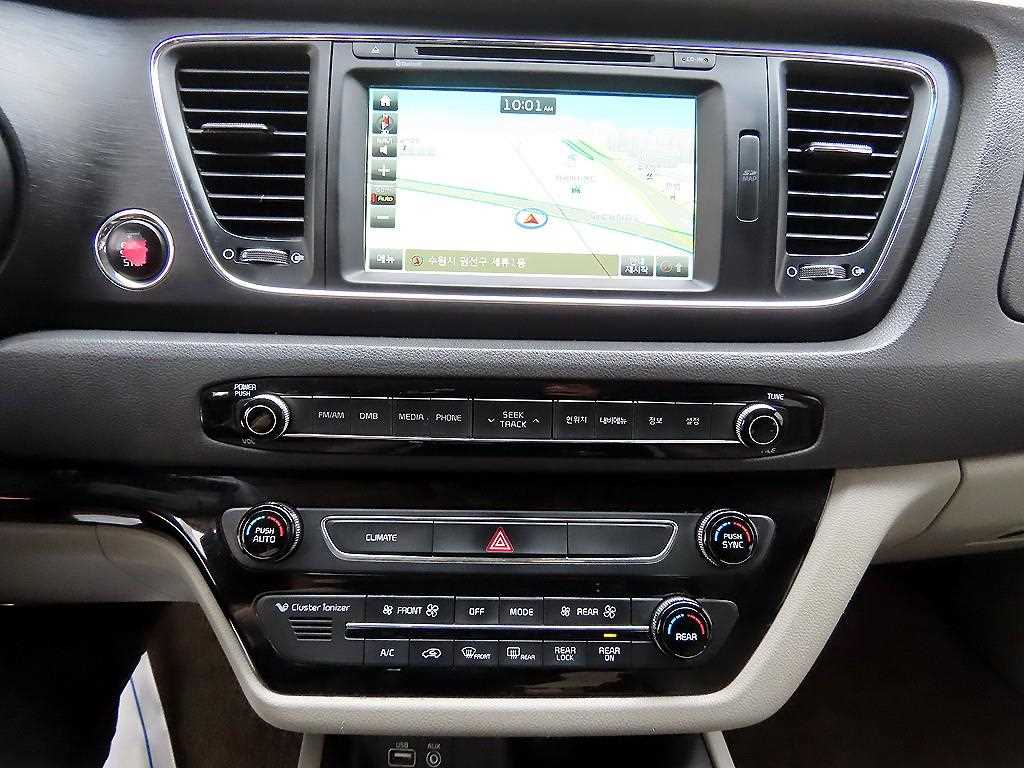 KIA Carnival 2016 - Importación desde Corea - HF Imports Iquique - Foto 14