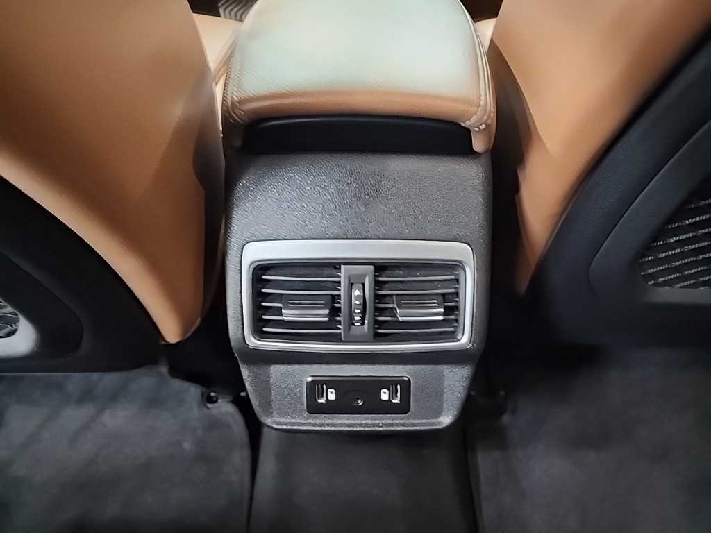 SAMSUNG QM6 2021 Blanco - Importación desde Corea - HF Imports Iquique - Foto 13