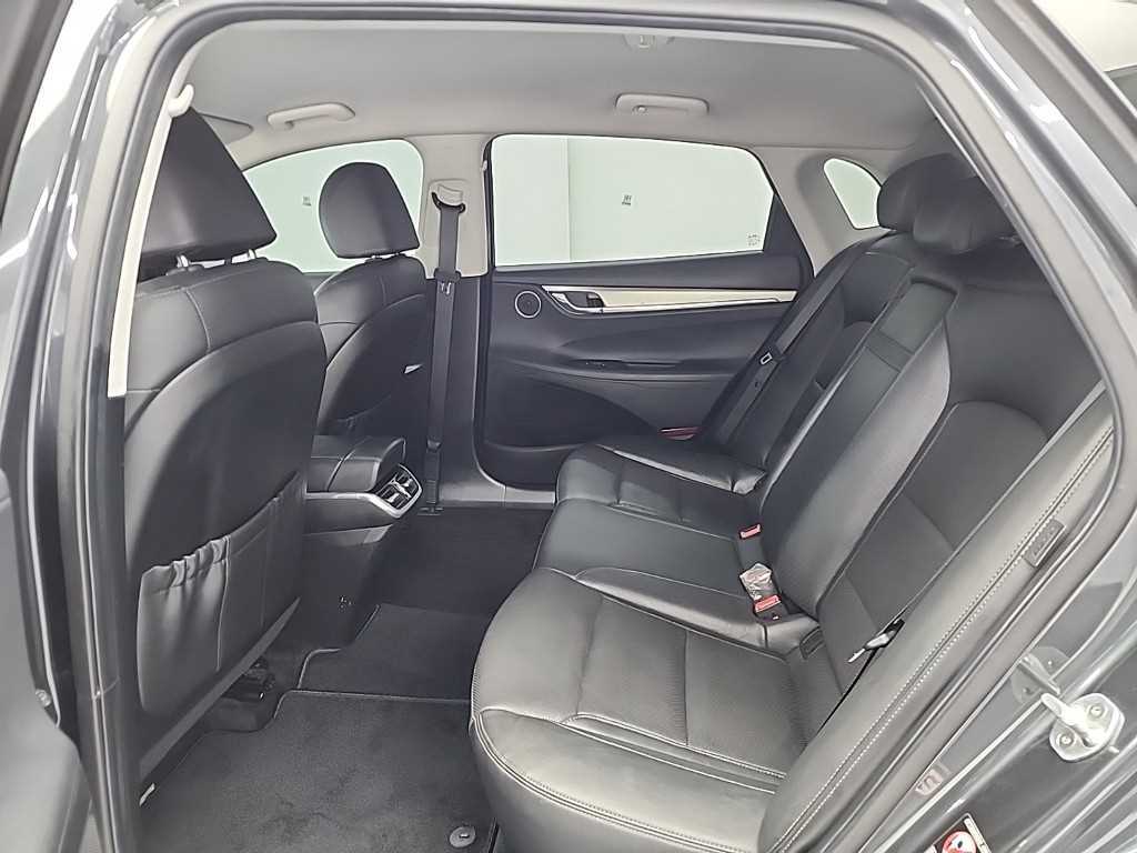 HYUNDAI Grandeur - Vista 12