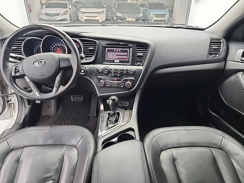 KIA K5 - Vista 8
