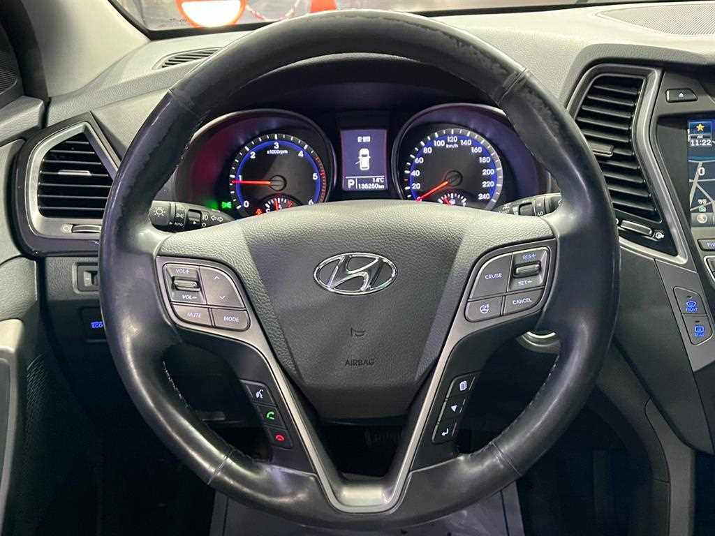 HYUNDAI Santa Fe - Vista 6