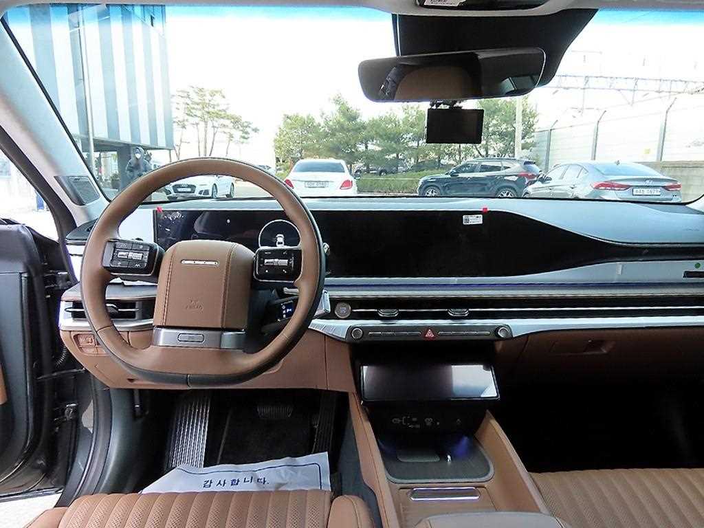 HYUNDAI Grandeur - Vista 7