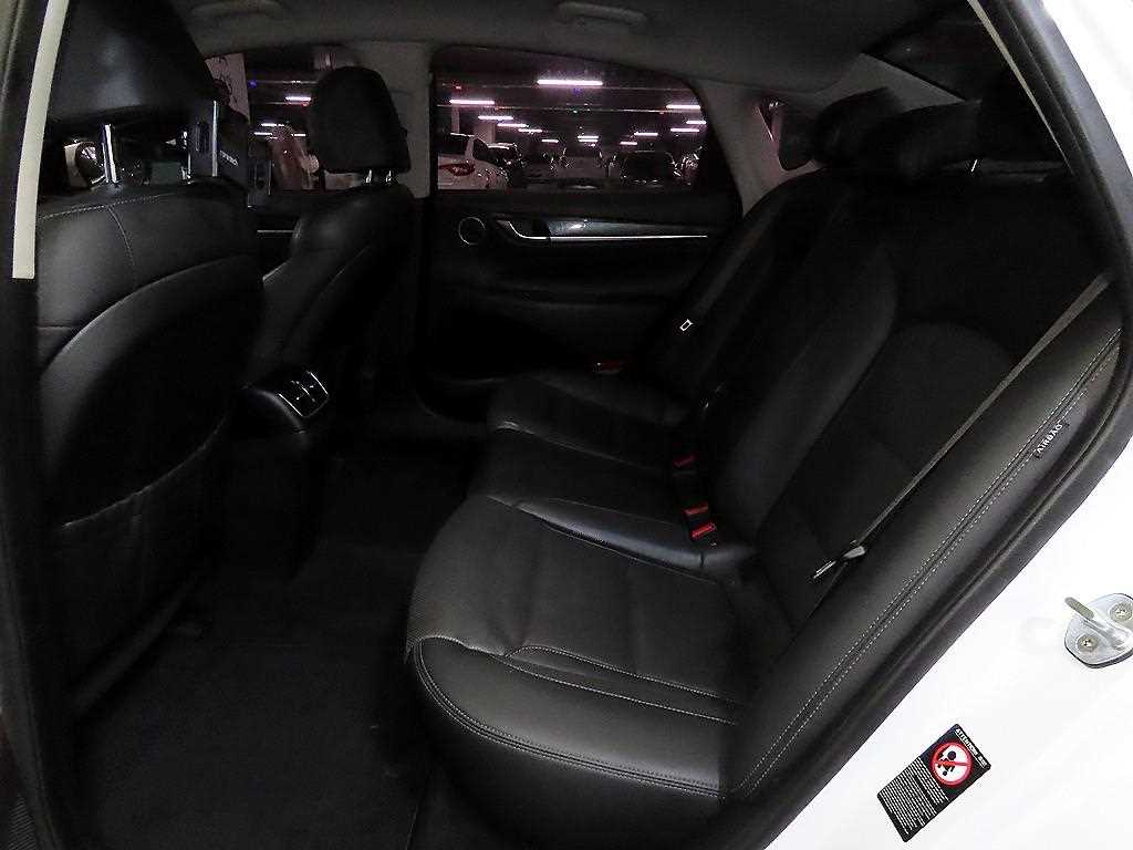 HYUNDAI Grandeur - Vista 7