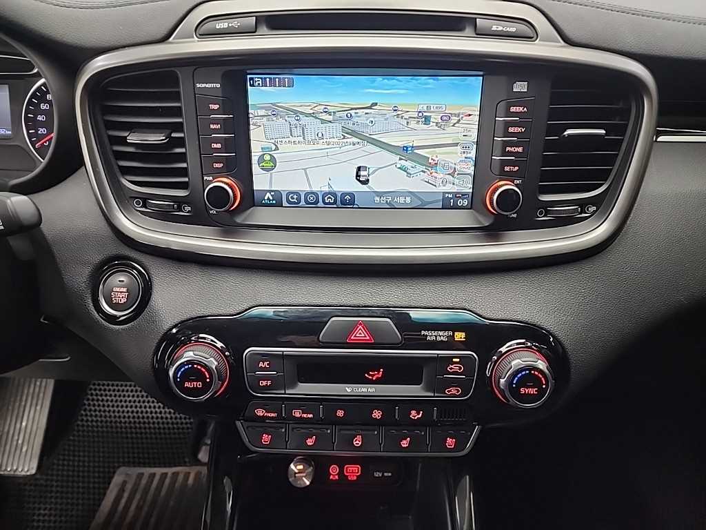 KIA Sorento - Vista 10