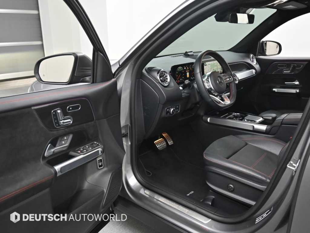 Mercedes Benz GLB Class - Vista 11