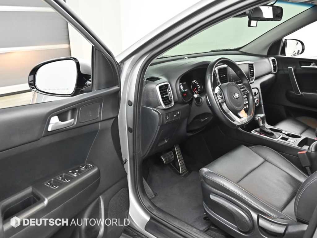 KIA Sportage - Vista 11