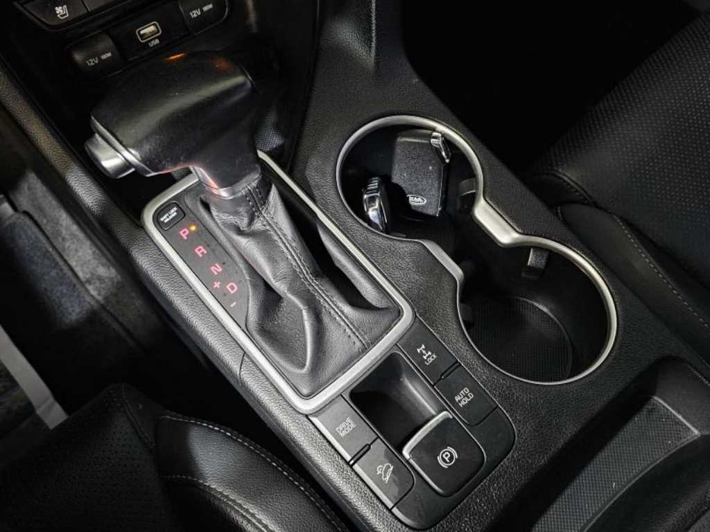 KIA Sportage - Vista 11