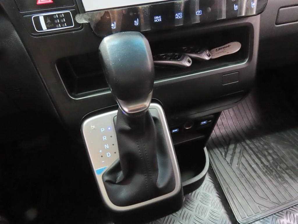 HYUNDAI Staria 2022 Negro - Importación desde Corea - HF Imports Iquique - Foto 13