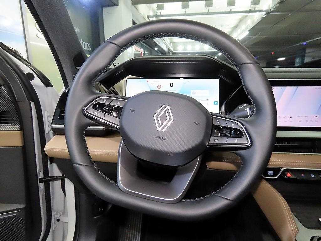 SAMSUNG Grand Koleos - Vista 8