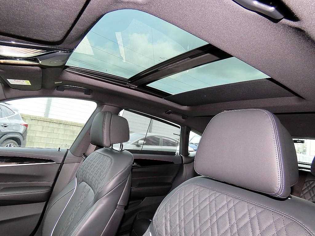 BMW Gran Turismo 2024 Negro - Importación desde Corea - HF Imports Iquique - Foto 16