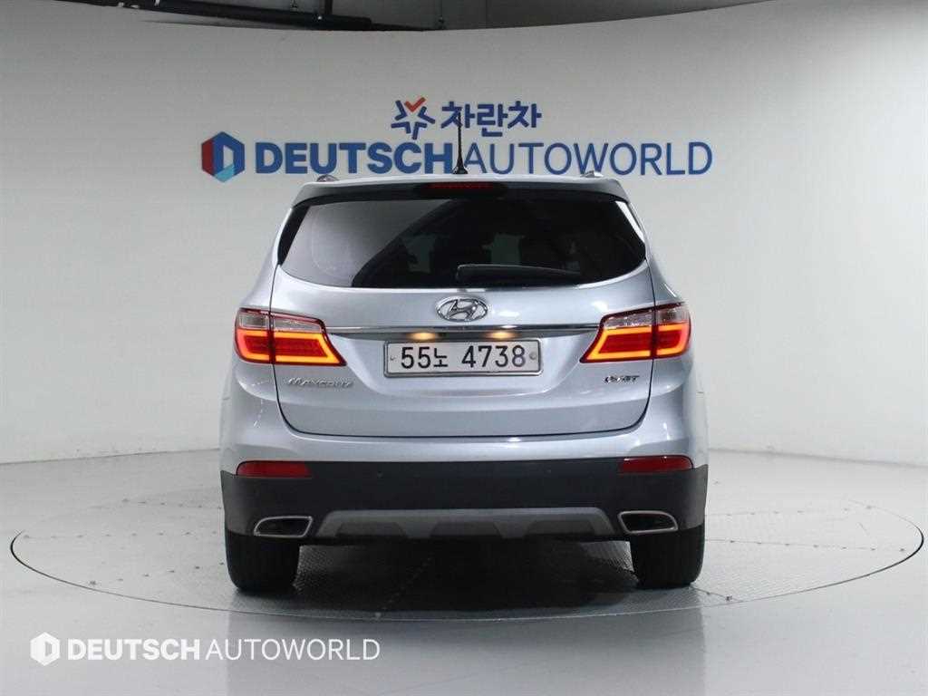 HYUNDAI Maxcruz - Vista 4