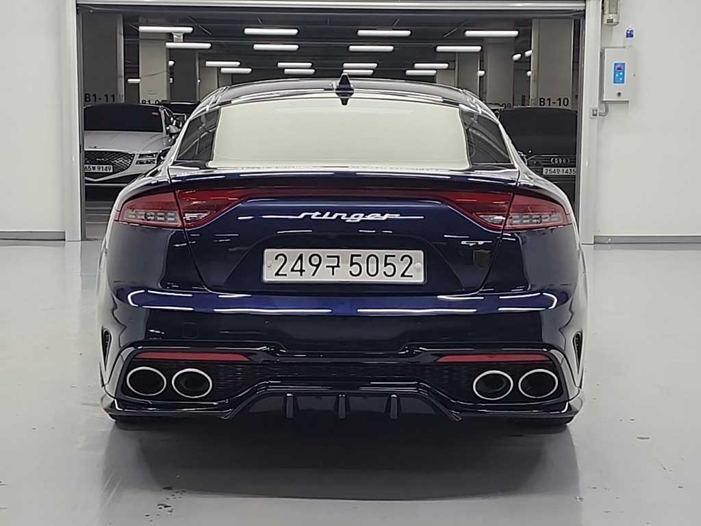 KIA Stinger - Vista 3