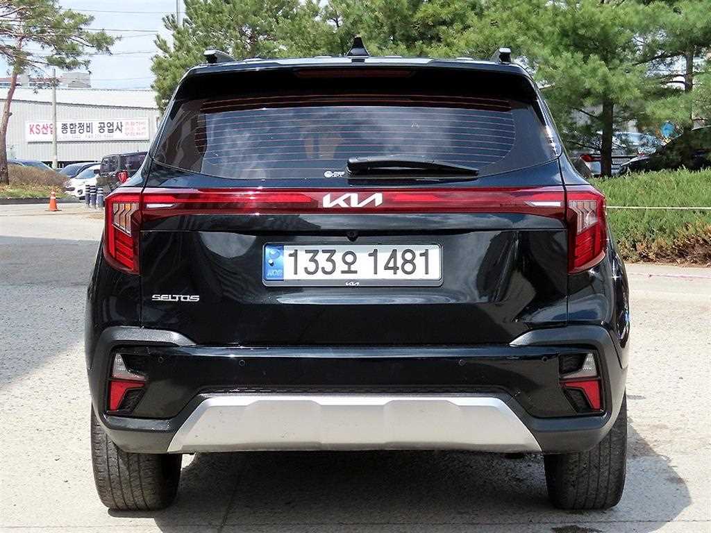 KIA Seltos - Vista 4