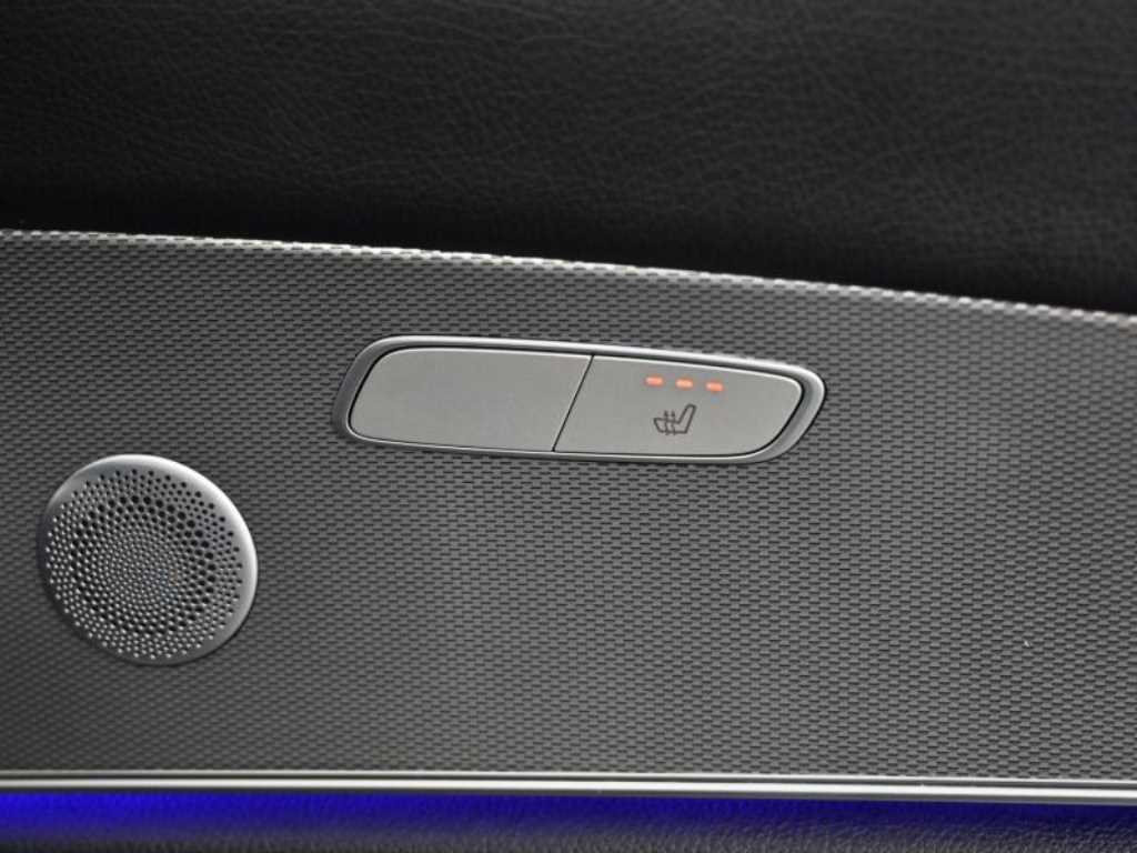 Mercedes Benz E class 2019 Negro - Importación desde Corea - HF Imports Iquique - Foto 16