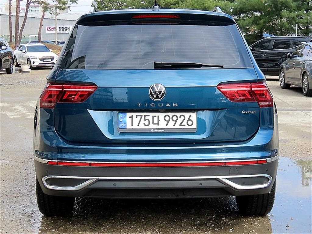 Volkswagen Tiguan - Vista 4
