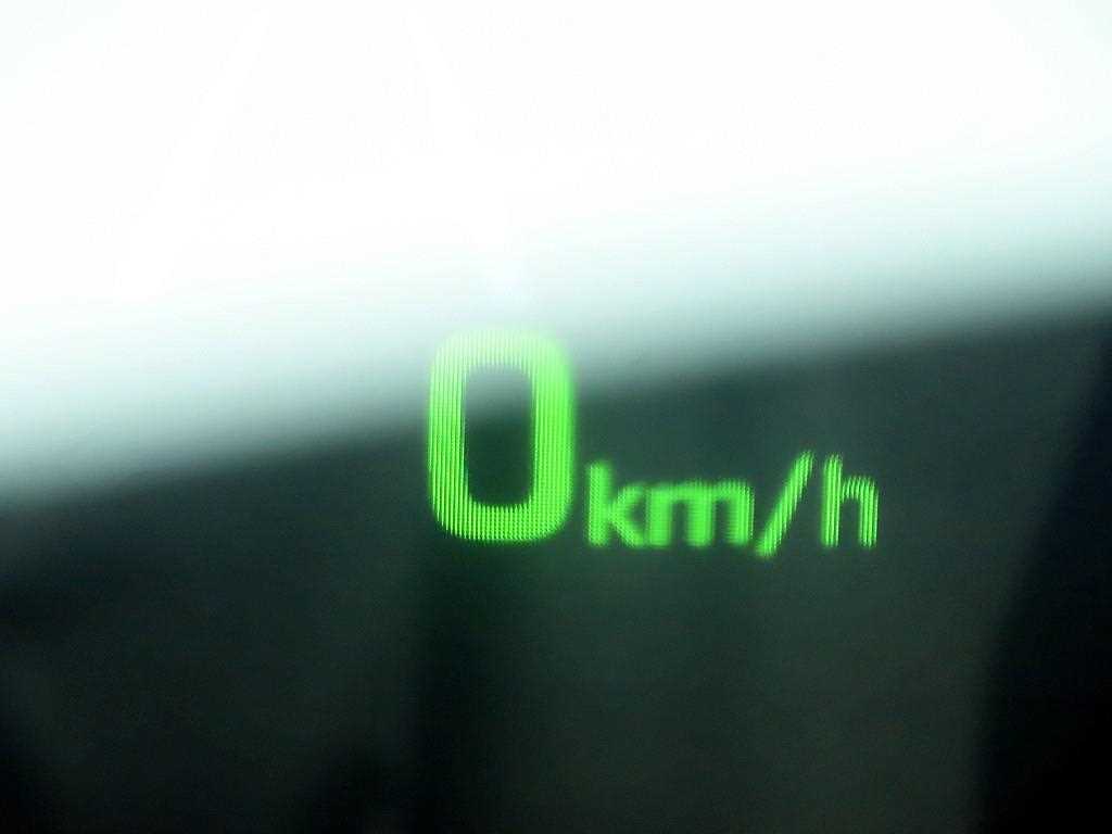 HYUNDAI Genesis - Vista 10